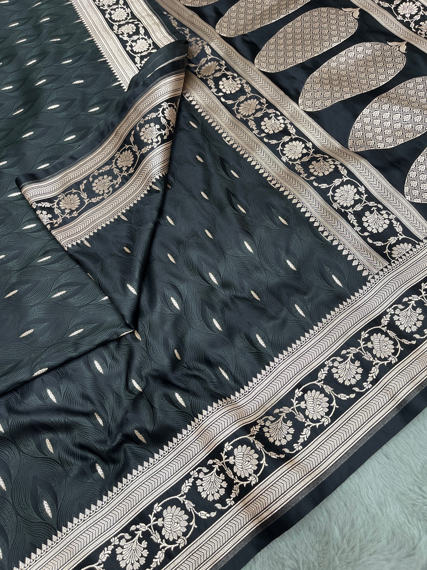 Tanchoi Mashru Katan Banarasi Saree
