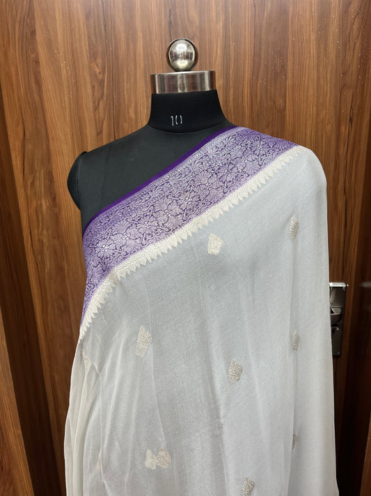 White Kadhwa Handloom Khaddi Chiffon Banarasi Saree