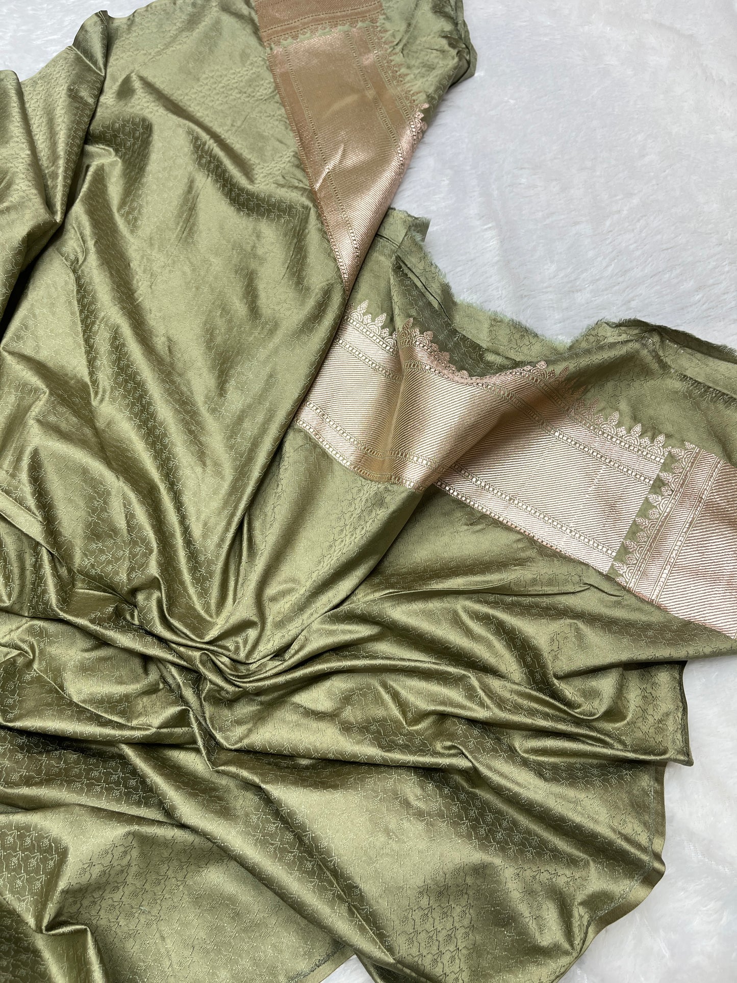 Meenakari Mashru Katan Banarsi Saree