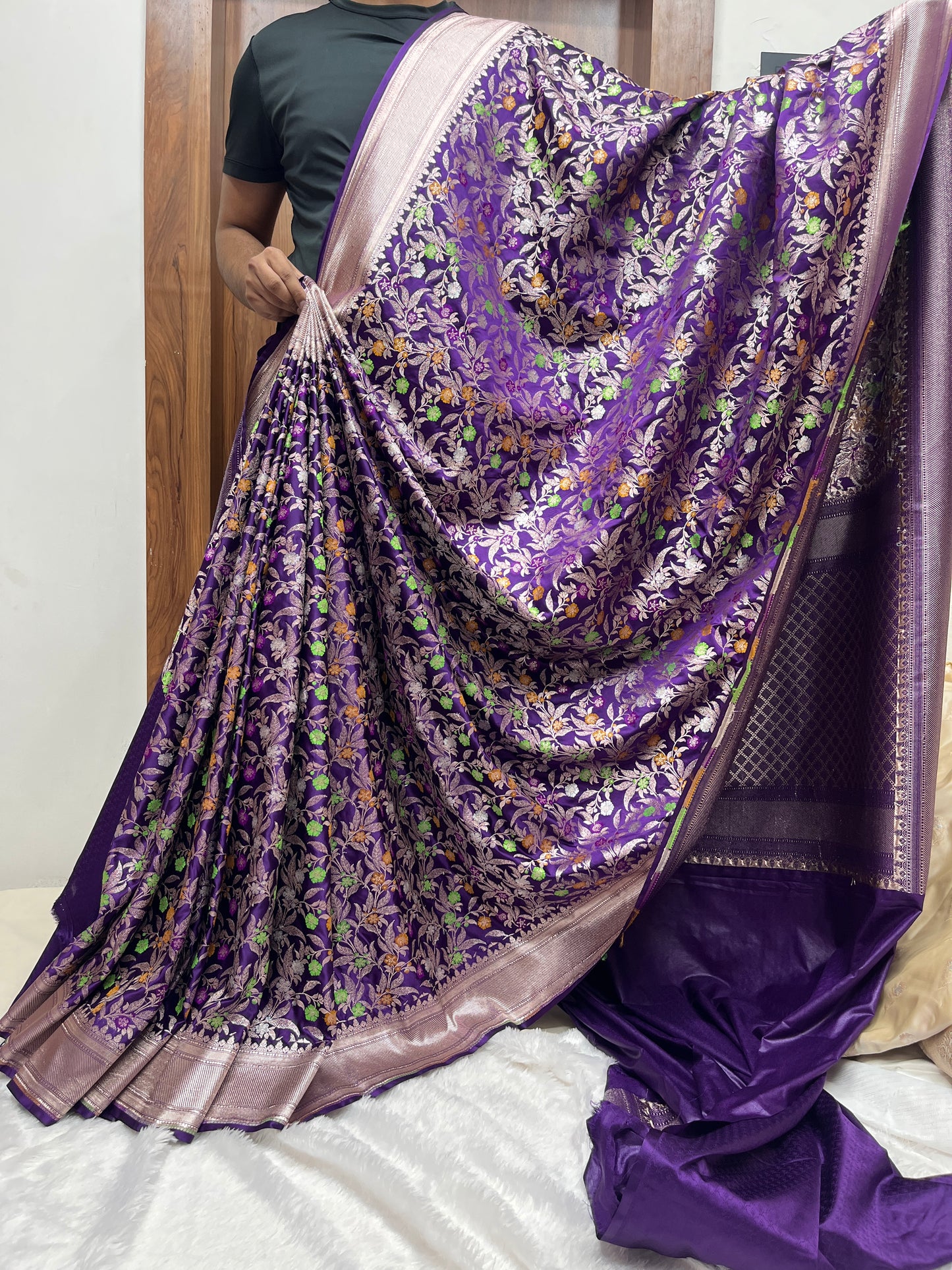 Meenakari Mashru Katan Banarsi Saree