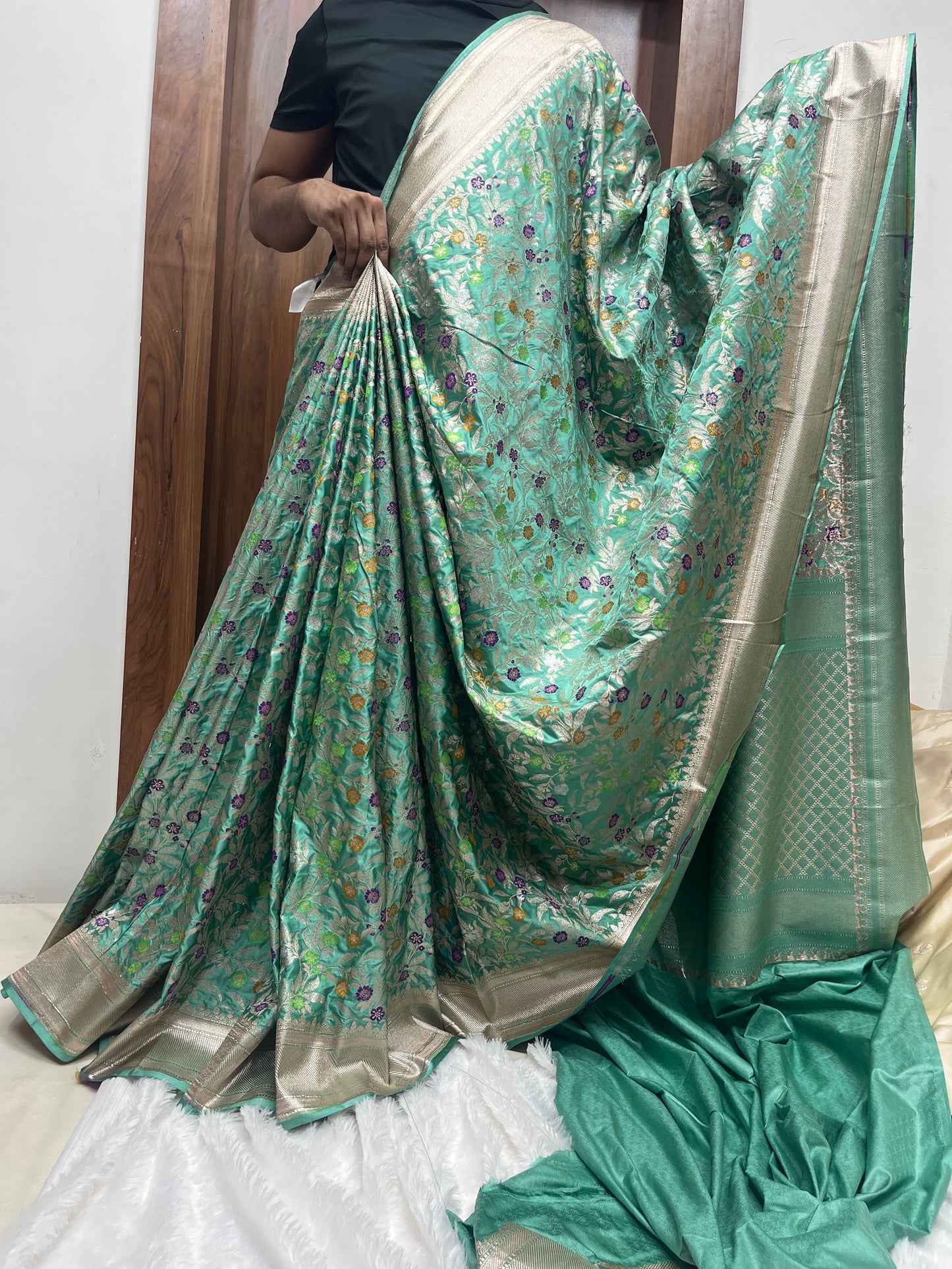 Meenakari Mashru Katan Banarsi Saree