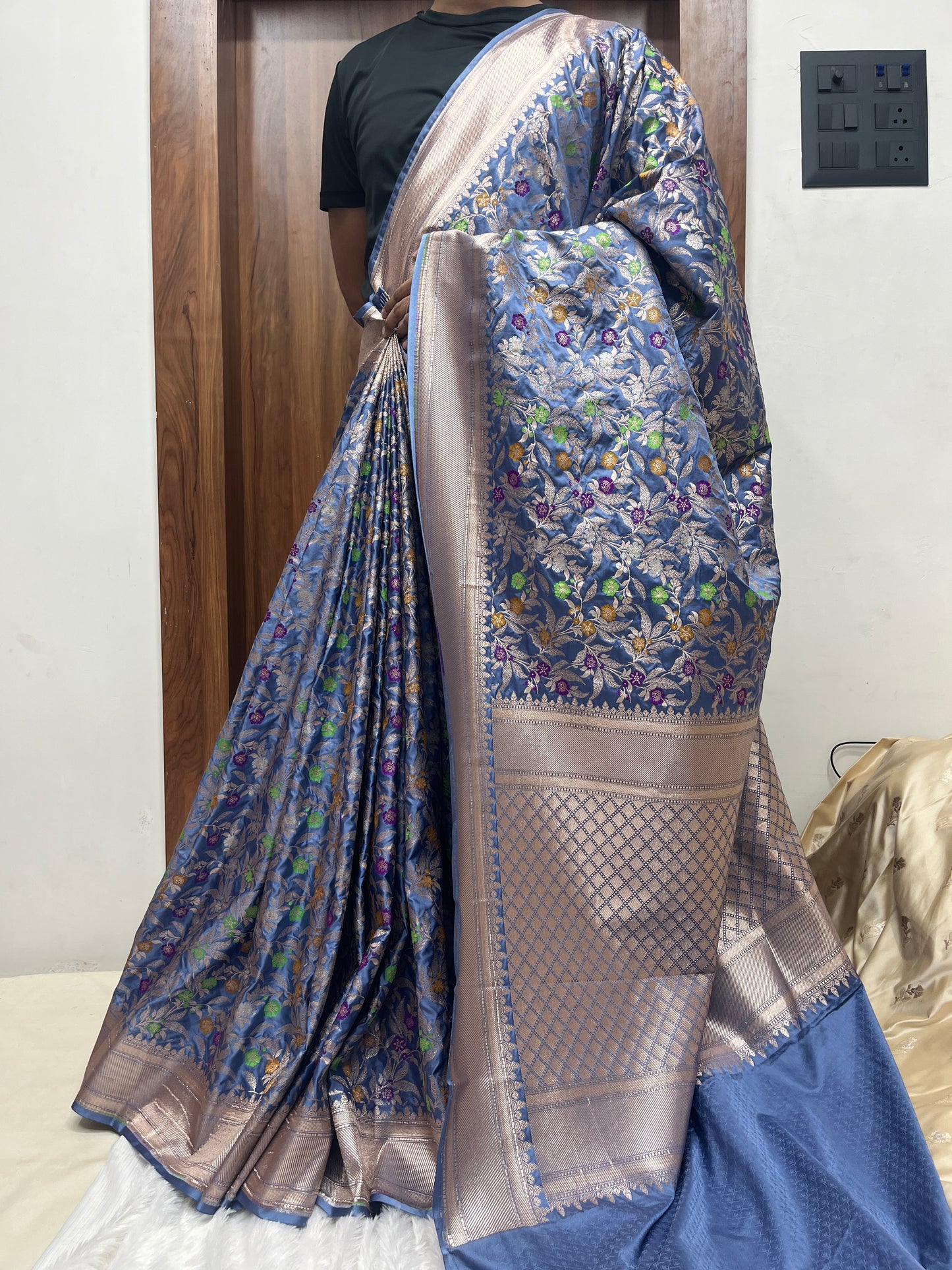 Meenakari Mashru Katan Banarsi Saree