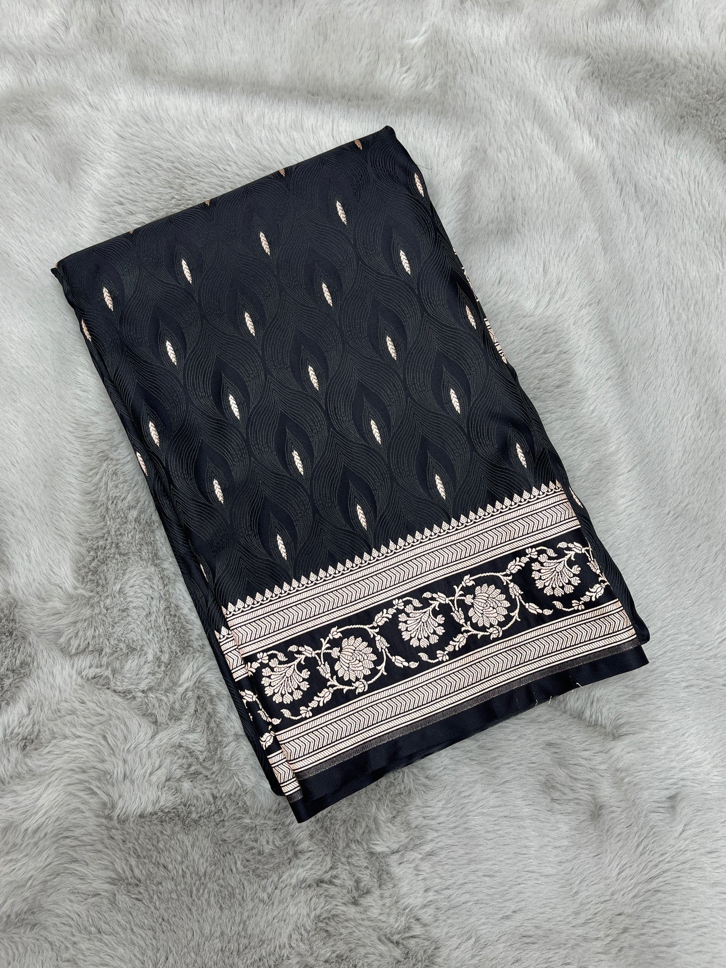 Tanchoi Mashru Katan Banarasi Saree