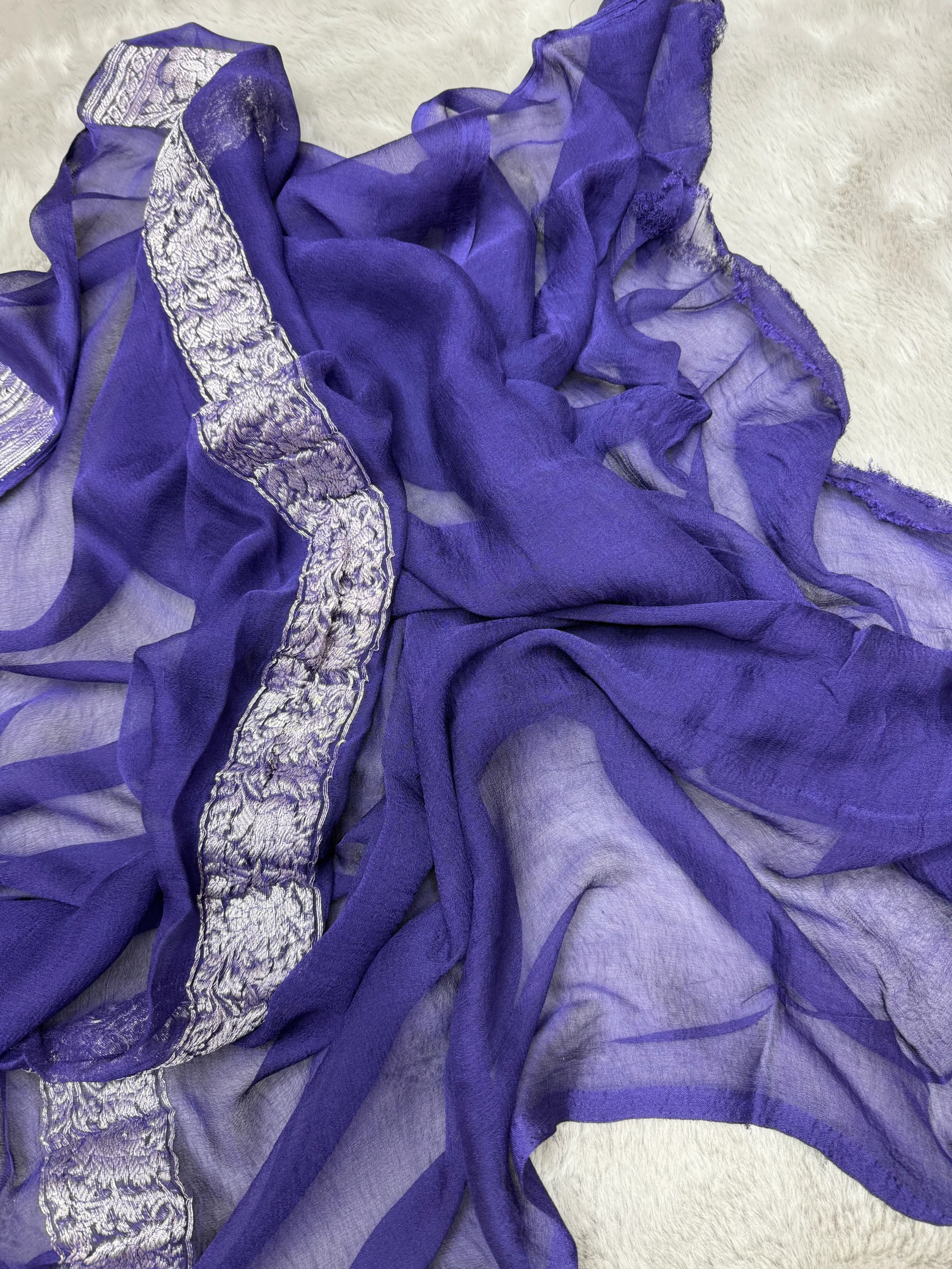Navy Khaddi Chiffon Banarasi Saree - Image 4