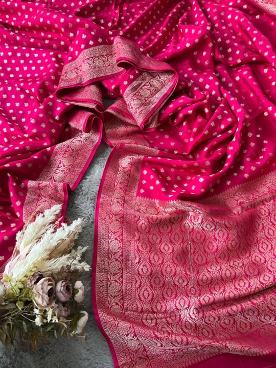 Rani Taj Buti Munga Silk Saree