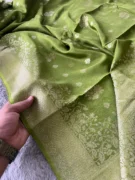 Mehendi Mashroom Buti Munga Silk Saree