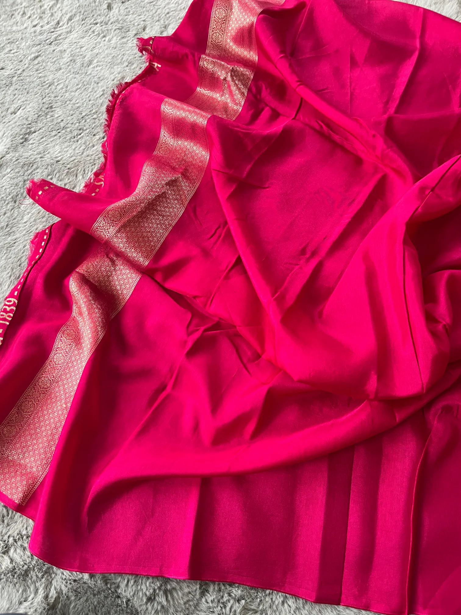 Rani Mashroom Buti Munga Silk Saree - Image 4