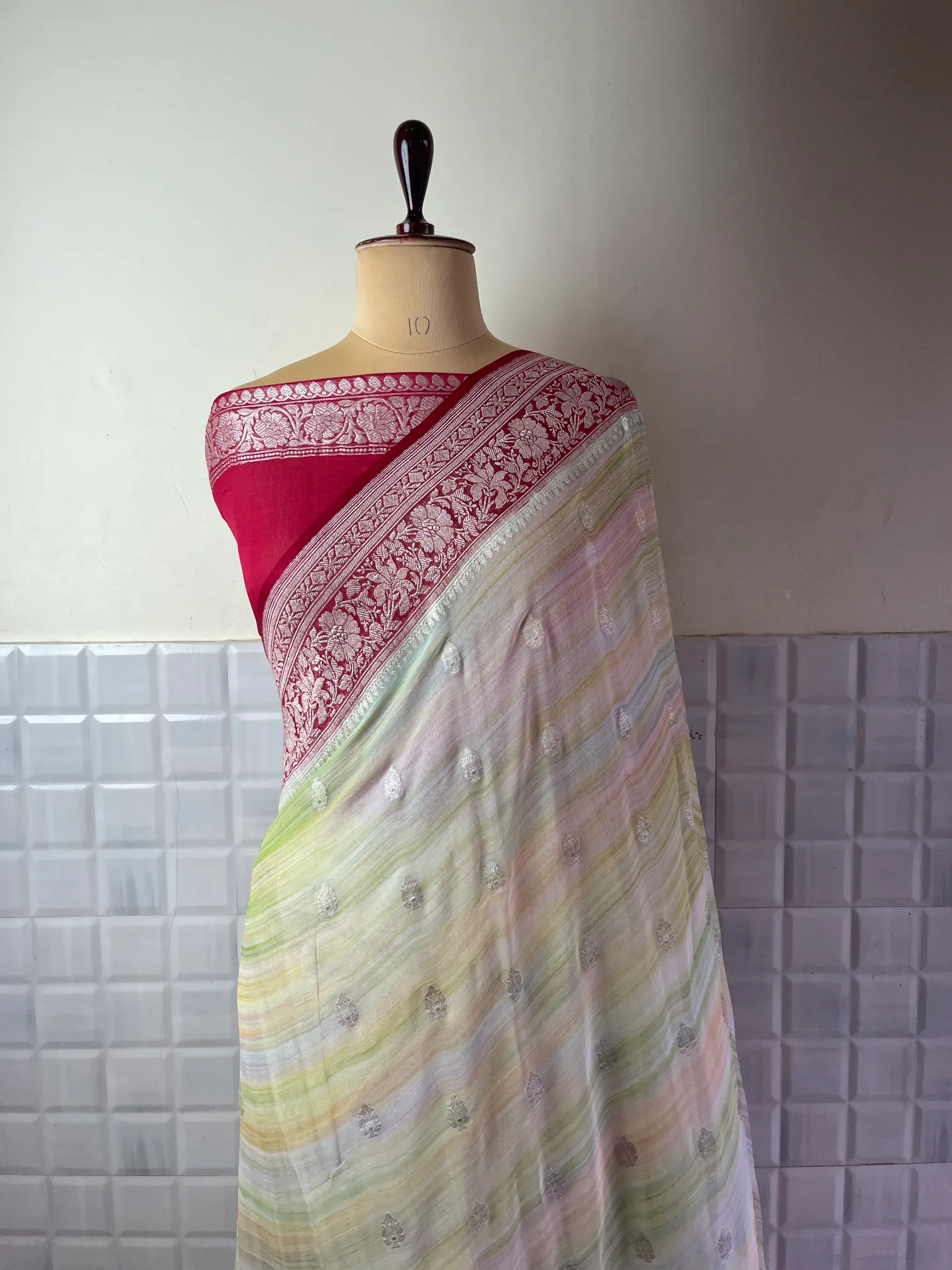 White Rangkat Khaddi Chiffon Banarasi Saree