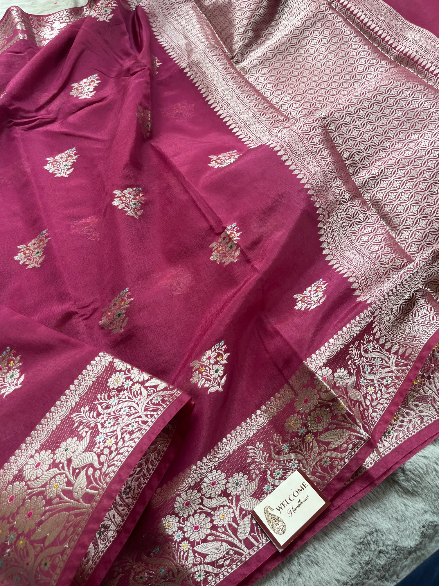 Cherry Minakari Viscose Silk Banarasi Saree - Image 3