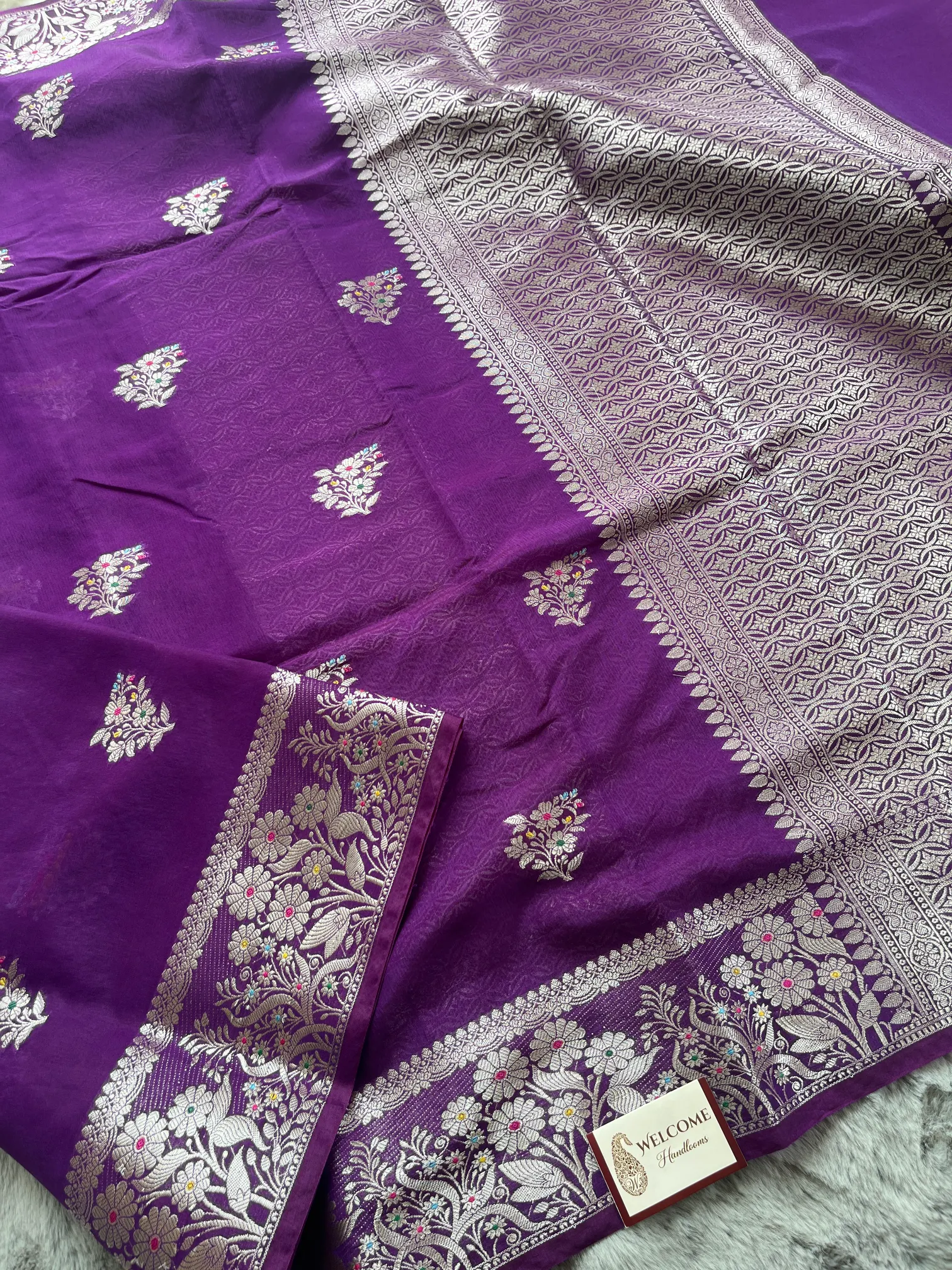 Magenta Minakari Viscose Silk Banarasi Saree - Image 3