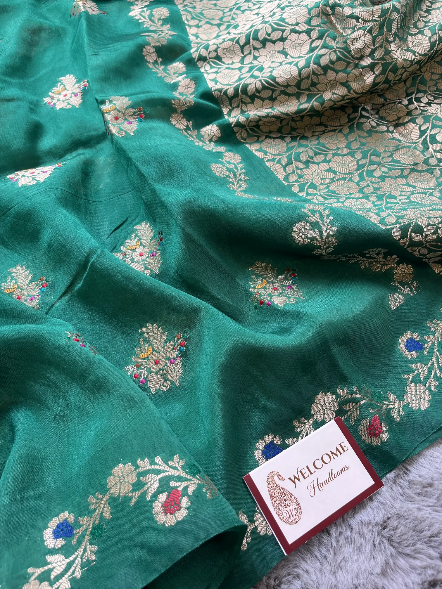 Green Viscose Silk Banarasi Saree - Image 3